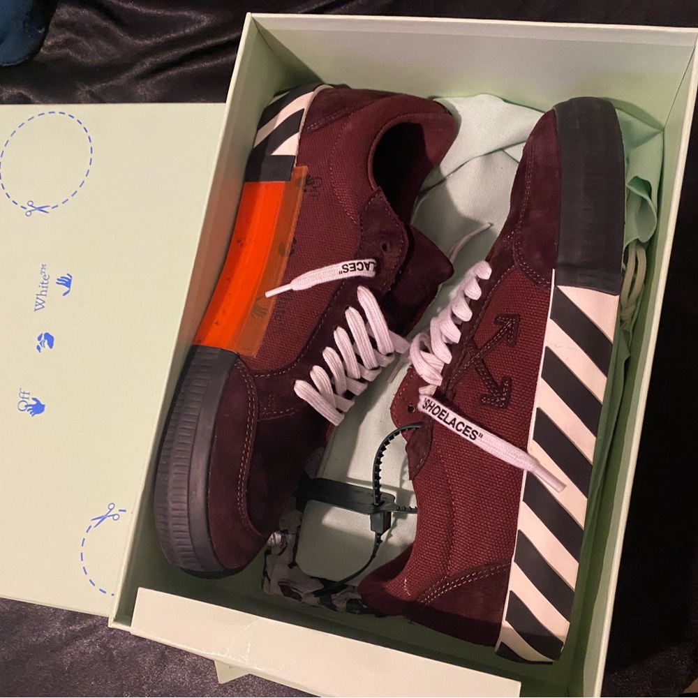Off-White Burgundy Sneakers with Striped Soles - Picture 2 of 6